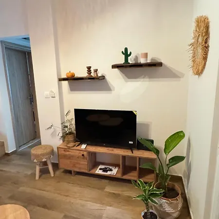 Hidden Lemons - Boho In Rhodes Apartment *