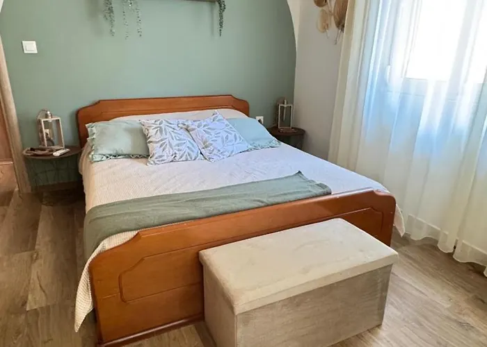 Hidden Lemons - Boho In Rhodes