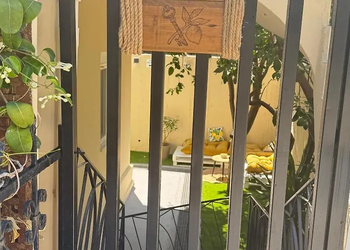 Hidden Lemons - Boho In Rhodes *