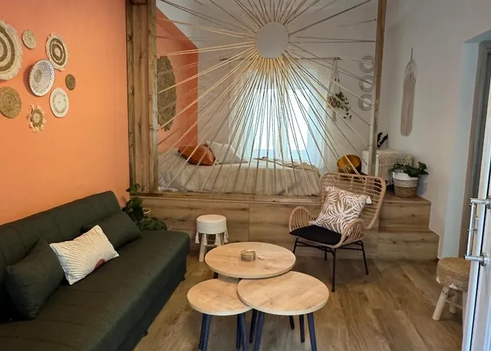 Apartamento Hidden Lemons - Boho In Rhodes *